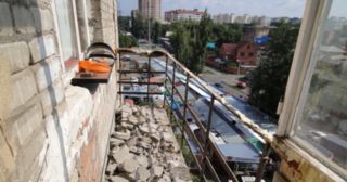 Демонтаж балкона Абакан, цена от 2972 руб.